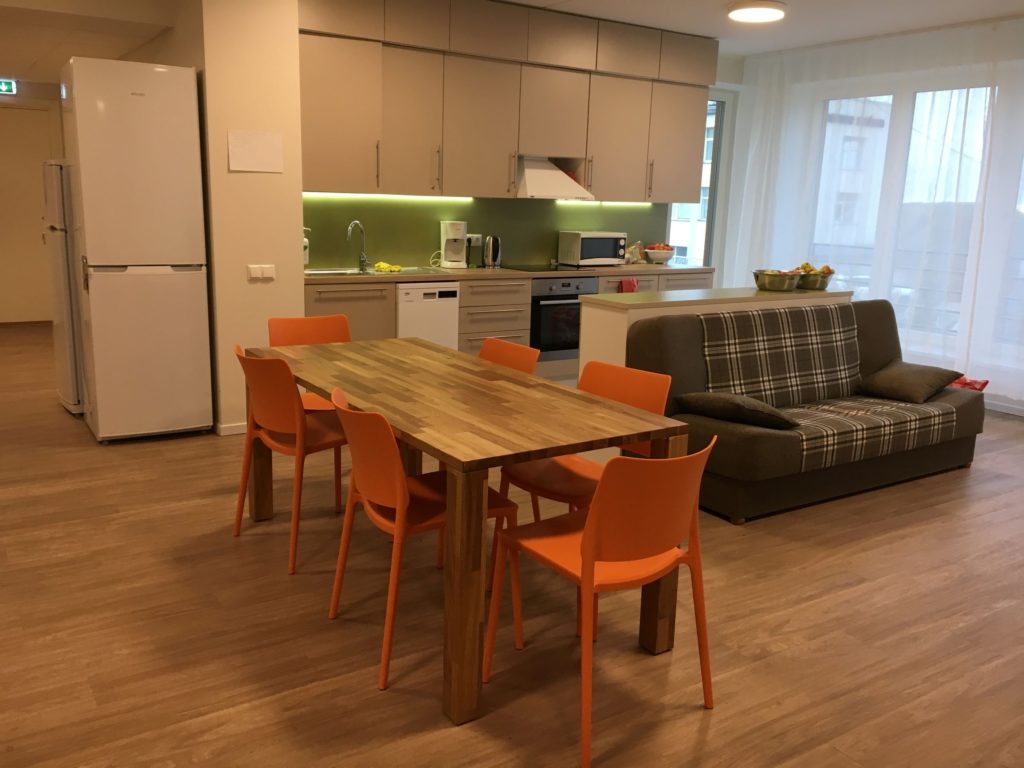 Tallinna Kopli üksuse köök elutuba väike 1